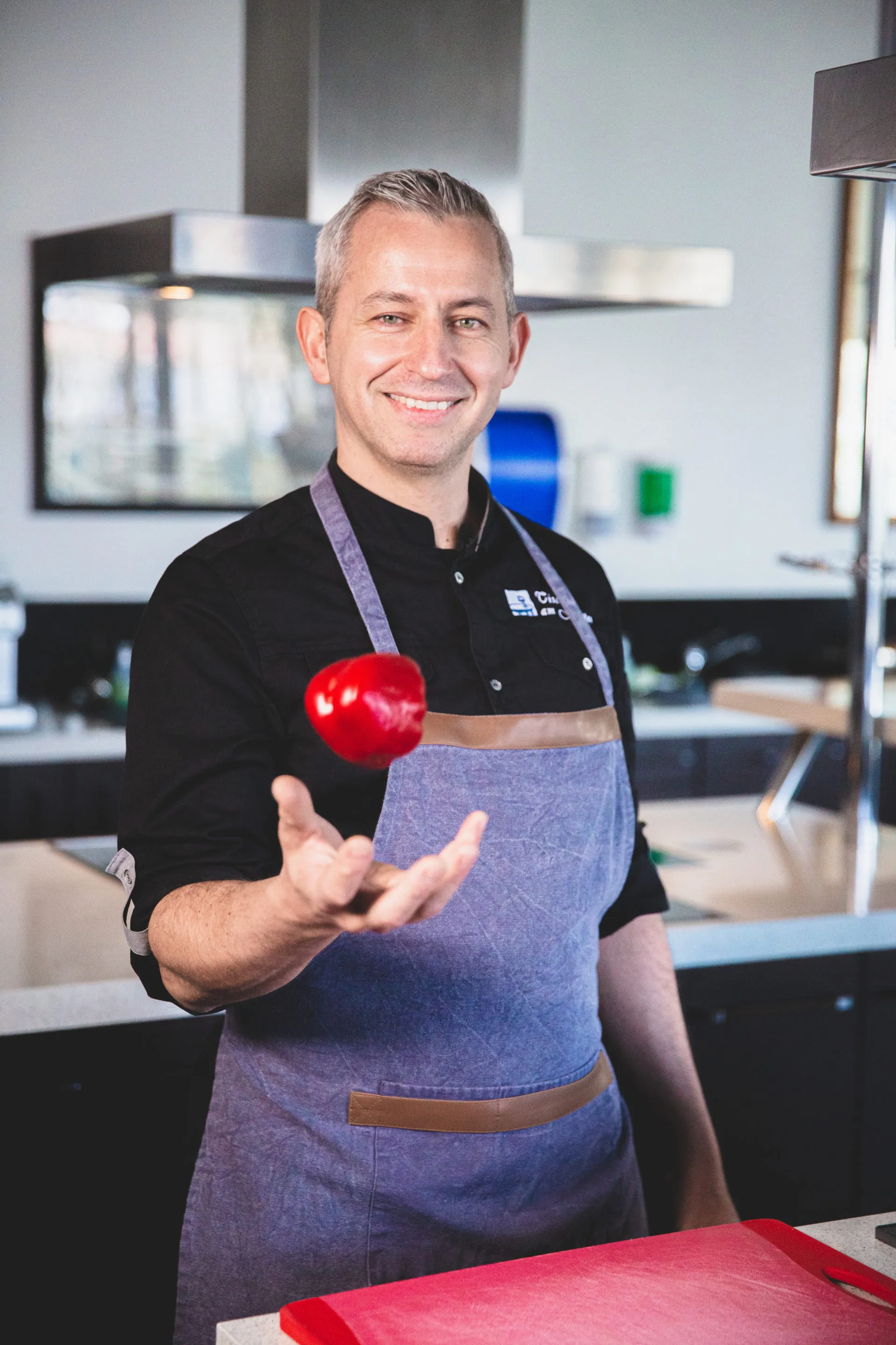 Küchenmeister Andreas Berndt bei der Arbeit